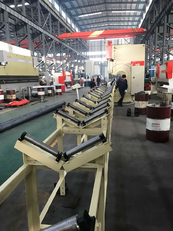 4 Axis Cnc Tandem Press Brake With Delem Da58t 2d Graphical Controller डेलेम Da58t 2d ग्राफिकल कंट्रोलर के साथ 4 एक्सिस सीएनसी टेंडेम प्रेस ब्रेक