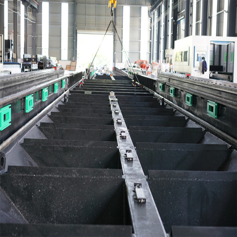 5 मिमी स्टील धातु फाइबर लेजर काटने की मशीन सीएनसी शीट प्लेट मूल्य