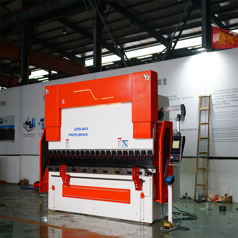 उचित मूल्य के साथ चीन धातु हाइड्रोलिक प्रेस ब्रेक मशीन
