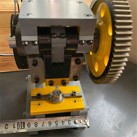 धातु मुद्रांकन बनाने और शटर होल पंचिंग मशीन के लिए 10 टन छोटा यांत्रिक पंच प्रेस
