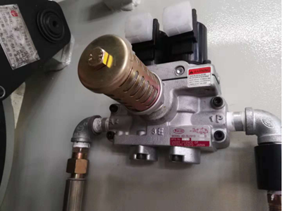 Jh21 सीरीज सी टाइप एल्युमिनियम फॉयल कंटेनर मशीनरी न्यूमेटिक पंचिंग मशीन