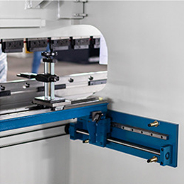 धातु प्लेट प्रेस ब्रेक मशीन / सीएनसी हाइड्रोलिक प्रेस ब्रेक मशीन